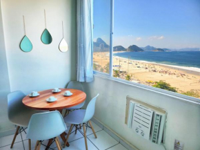 Apto Vista Completa da Praia de Copacabana TC803